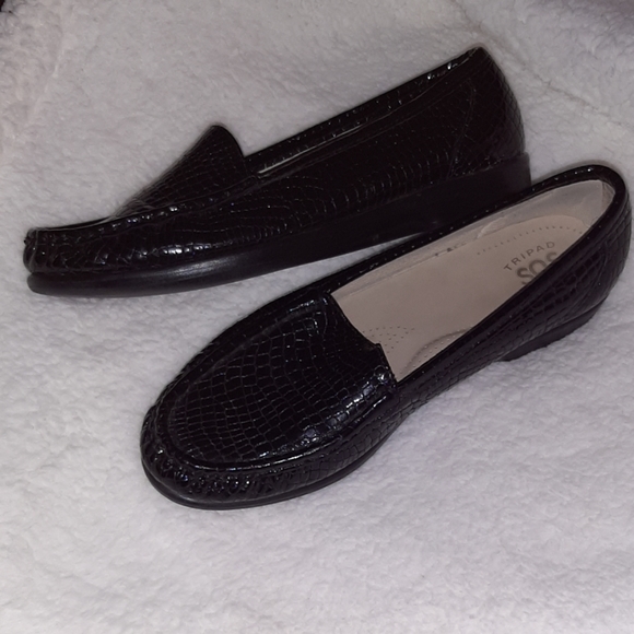 ❌SOLD❌ Black SAS - Picture 2 of 5